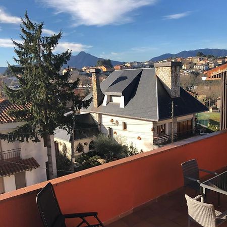 Apartaments Els Pins - Sant Hilari Sacalm Bagian luar foto